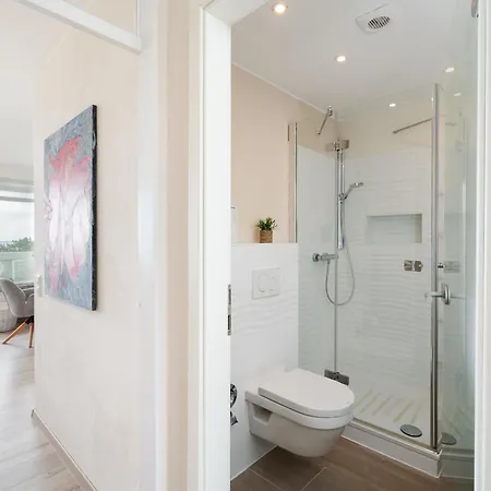 Apartman App 232 *